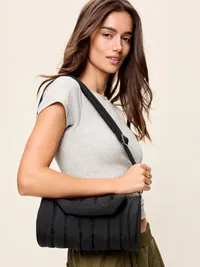 Active Puff Barrel Bag - BlackJack — view 2