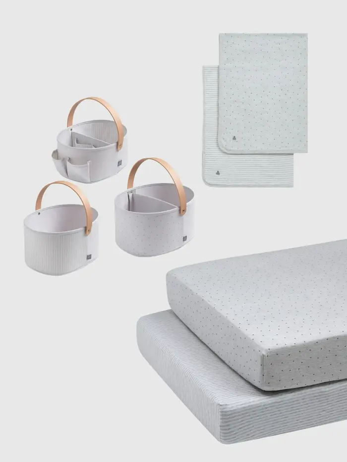 babyGap 7 Piece Bedding and Storage Bundle - GREY