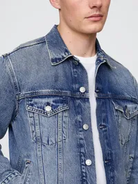 Classic Icon Denim Jacket - Medium wash — view 4