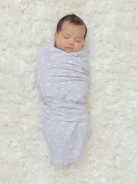 Comfy Cubs Muslin Swaddle Blankets - Grey — view 3