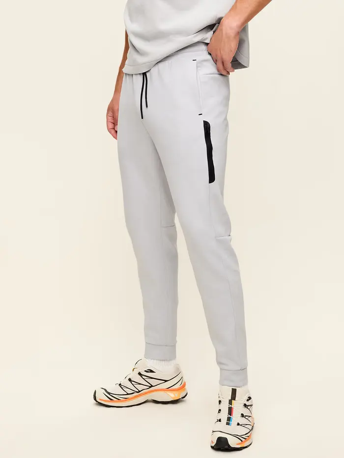 Dynamic Fleece 4.0 Joggers - Light Heather Gray