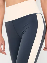 Extra High-Waisted StudioSmooth 7/8 Leggings - Navy Blue Combo — view 3