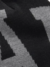 Gap Logo Beanie - BLACK — view 2