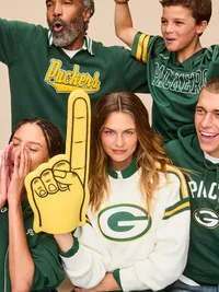 Green Bay Packers Cropped Sweatshirt for Women - Green Bay Packers — view 5