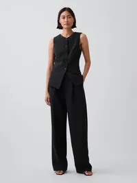 High-Neck Longline Vest - True black — view 2
