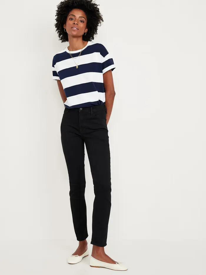 High-Waisted Wow Straight Ankle Jeans - Black Jack