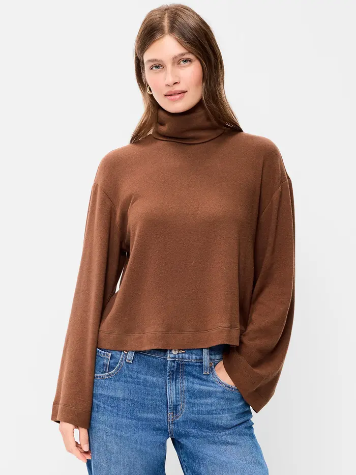 Long-Sleeve Oversized Turtleneck Top - Coco de mer