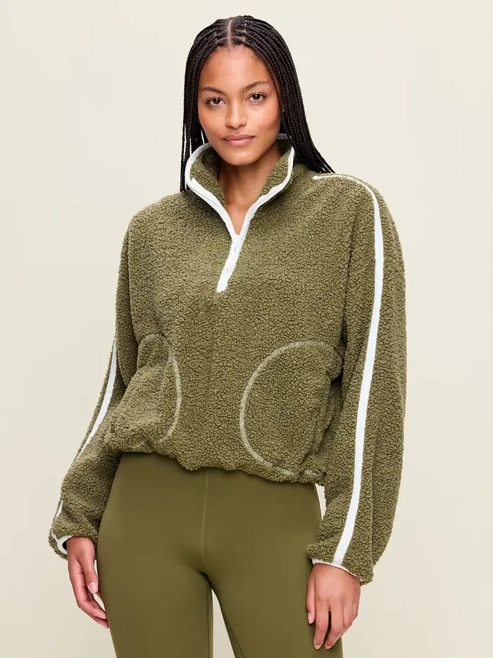 Loose Sherpa Quarter-Zip Pullover - Hearthwood