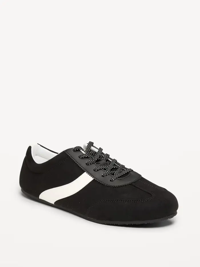Low-Profile Sneakers - Black Jack